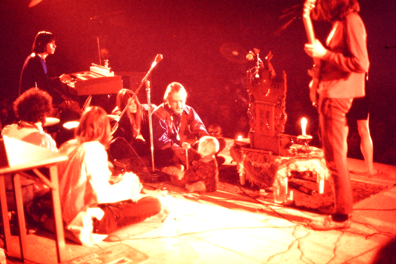 Illustration for article titled John Lennon wrote "Come Together" for Timothy Leary but pot ruined it